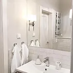 Apartment K11