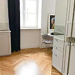 Apartment K11