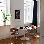 K11 Apartment Warschau