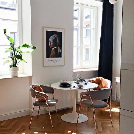 K11 Lägenhet Warszawa