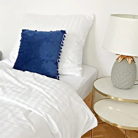 K11 Lägenhet Warszawa